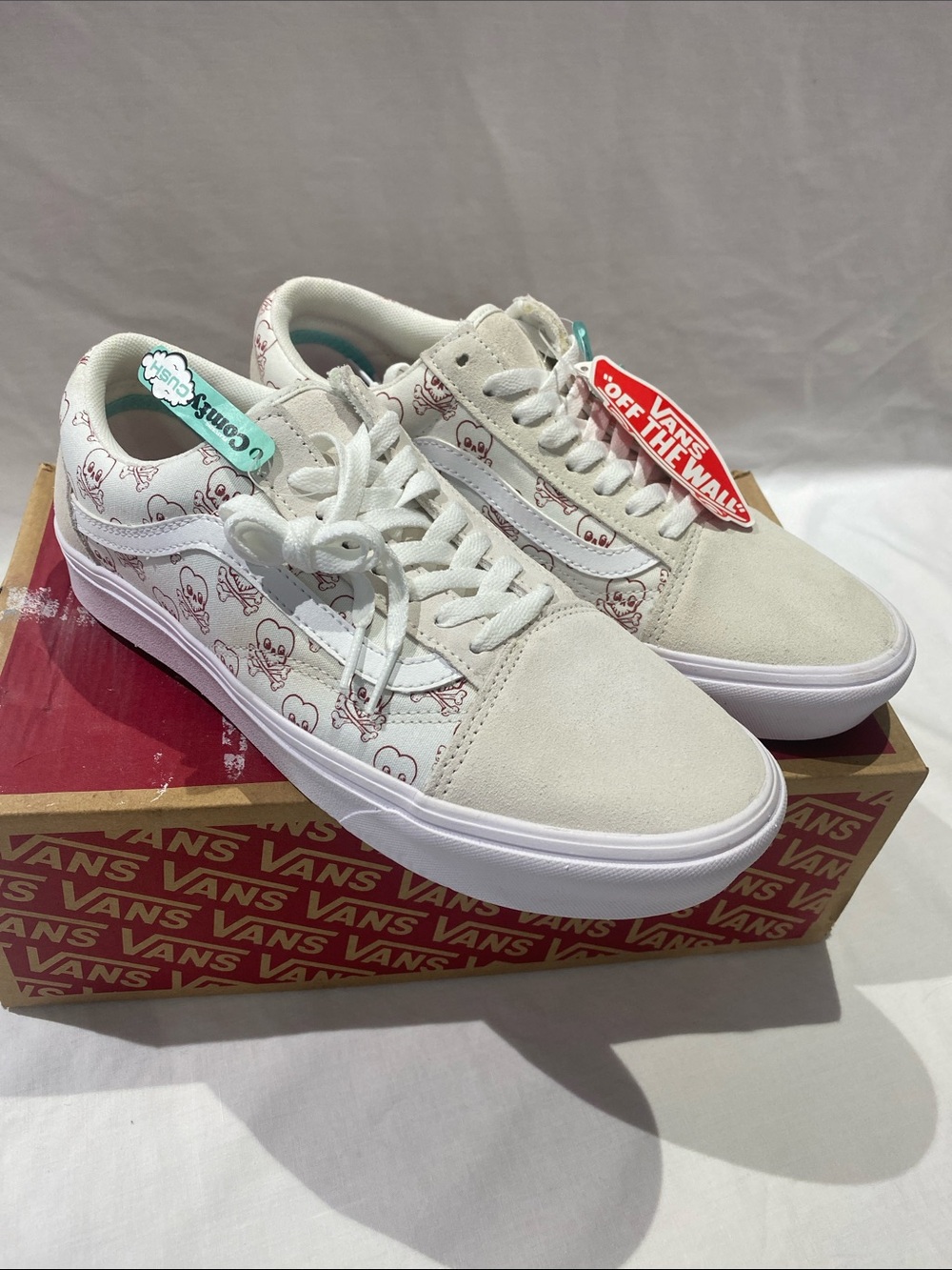 Vans Women's Coldhearted Old Skool Sneakers in White with Pink Heart Print
